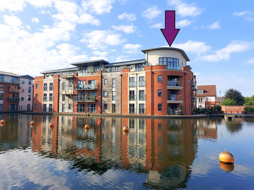 Waters Edge, StourportOnSevern 2 bed flat £209,950