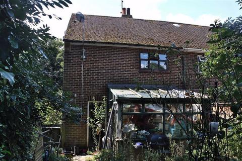 2 Hays Mead, Luddesdown, Gravesend, DA13 0XD