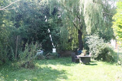 2 Hays Mead, Luddesdown, Gravesend, DA13 0XD