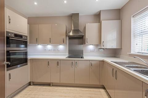 36 Timms Close, Horsham, RH12 4TN