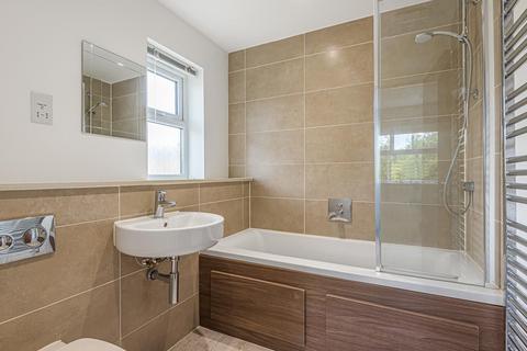 36 Timms Close, Horsham, RH12 4TN