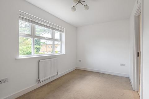 36 Timms Close, Horsham, RH12 4TN