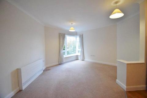 2 bedroom apartment for sale, Northampton Avenue, Slough, Berkshire, SL1