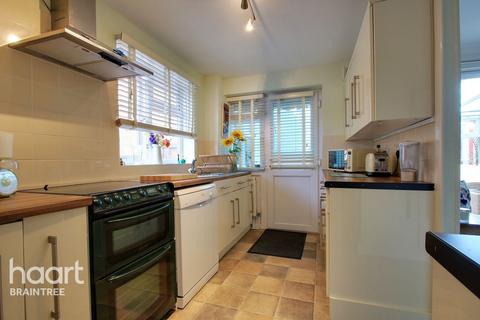 26 Blackwater Way, Braintree, CM7 9BX