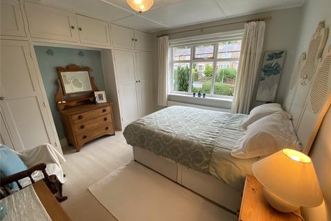 Glendhu Main Road, Stocksfield, NE43 7JZ