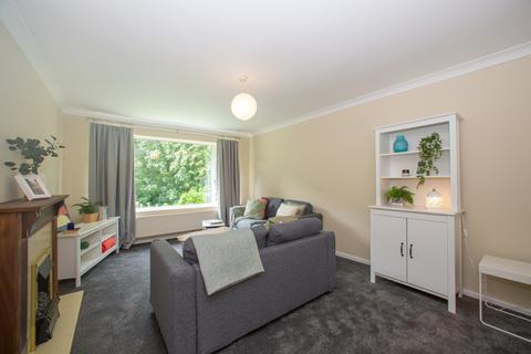 2 bedroom apartment to rent, 10 The Poplars, Headingley, Leeds, LS6 2BT