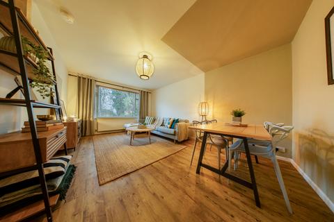 2 bedroom apartment to rent, 3 The Poplars, Headingley, Leeds, LS6 2BT