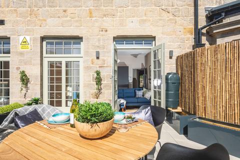 undefined, Flat 4, No.10 The Green, Horsforth, Leeds, LS18 5JB