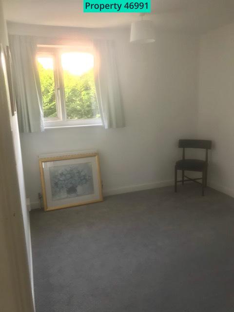 Double bedroom 4
