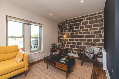 1 bedroom apartment to rent, Flat 1, No.10 The Green, Horsforth, Leeds, LS18 5JB