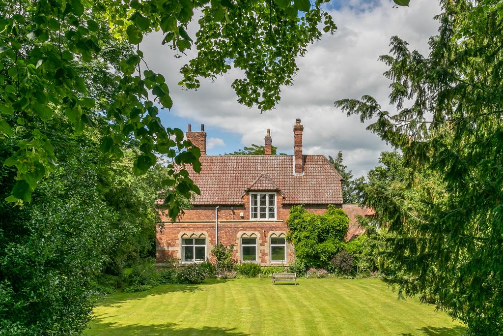 The Hill, Baldersby 5 bed character property £750,000