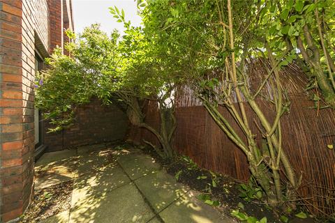 13 Ryde Place, Twickenham, TW1 2EH