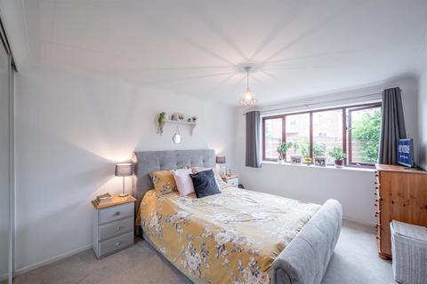 3 Ashton Croft, Birmingham, B16 8EX