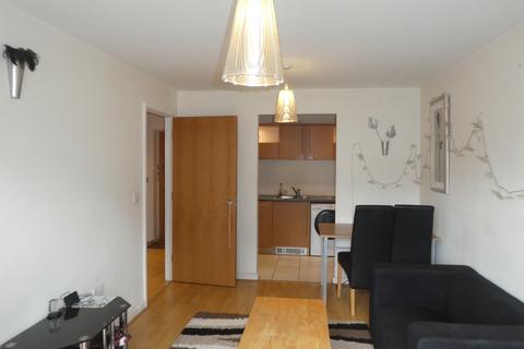 1 bedroom flat to rent - Alvis House, Manor House Drive, CV1