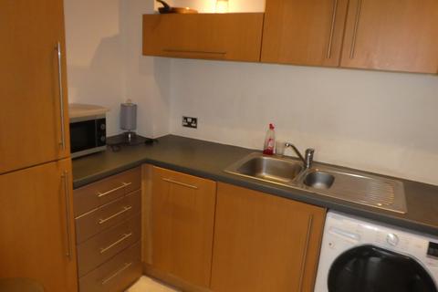 1 bedroom flat to rent, Alvis House, Manor House Drive, Coventry, CV1