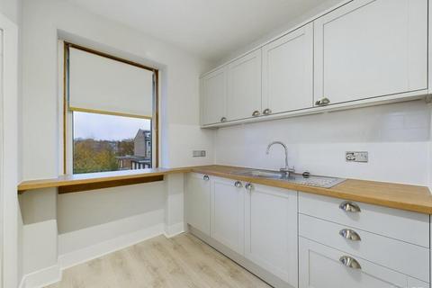 2 bedroom flat to rent, West Savile Terrace, Newington, Edinburgh, EH9