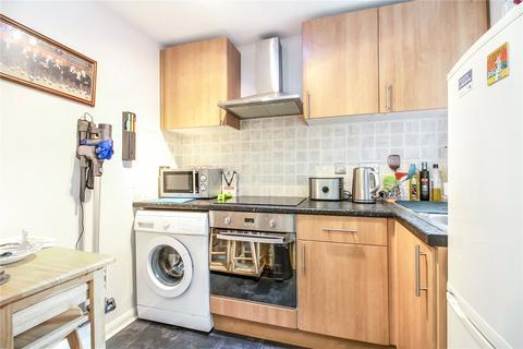undefined, Fairfoot Road, London, E3