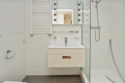 undefined, Beehive Place, Brixton SW9