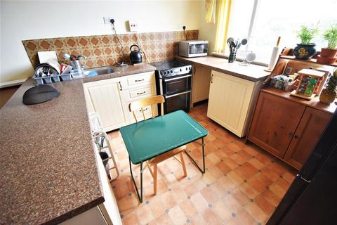 22 Camden Close, Chadwell St Mary, Grays, RM16 4HT