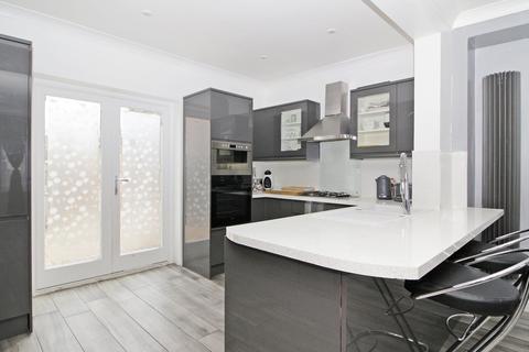156 Capstone Road, Bromley, BR1 5NG