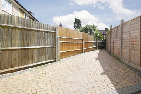 156 Capstone Road, Bromley, BR1 5NG