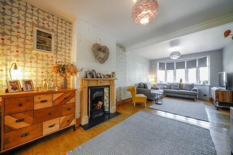 97 Albany Road, Enfield, EN3 5UD