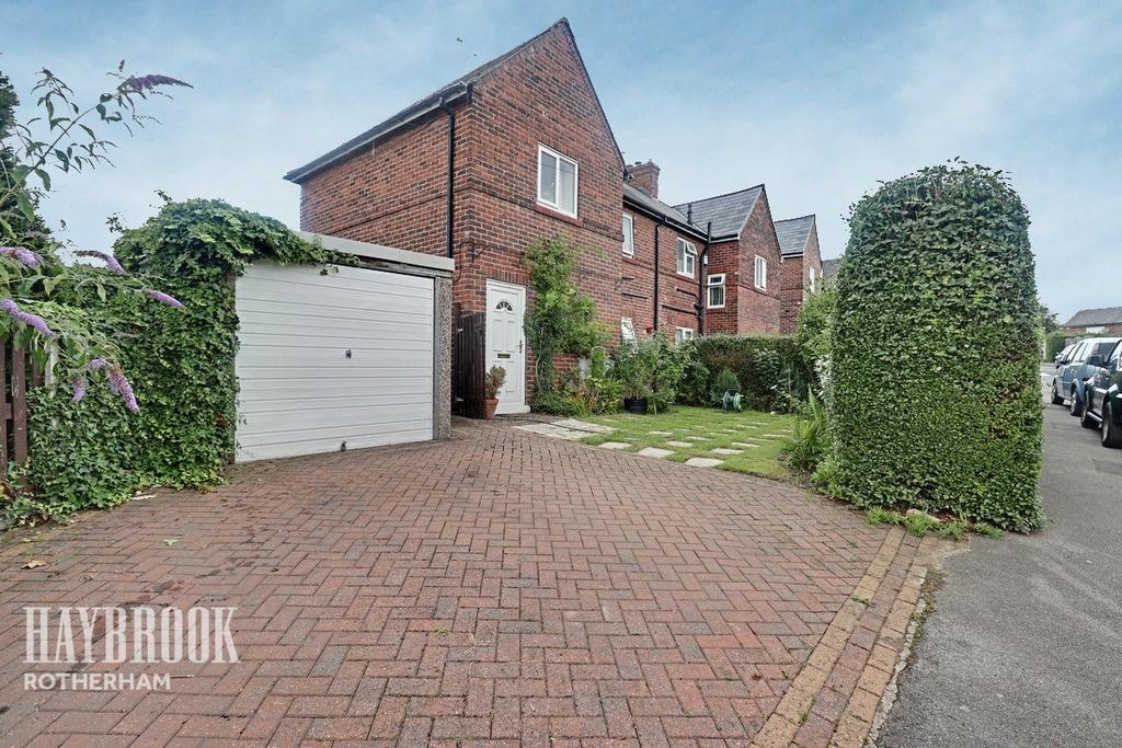 Dene Crescent, Rotherham 3 bed semidetached house £125,000