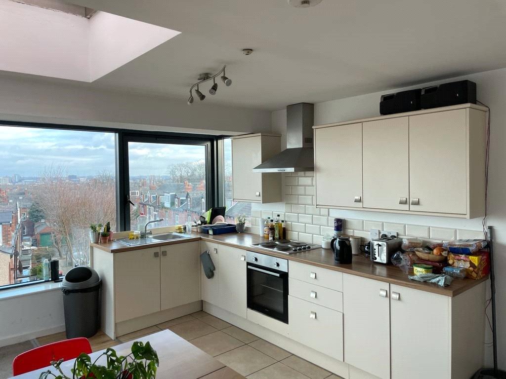 Shared Kitchen Pic 2