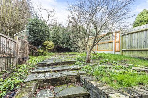 32 Wharncliffe Road, London, SE25 6SL