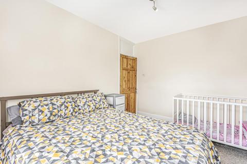 32 Wharncliffe Road, London, SE25 6SL