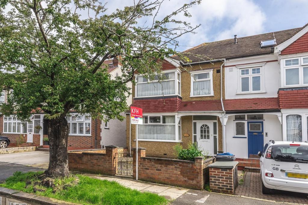 Elm Walk, Raynes Park 3 bed end of terrace house £700,000