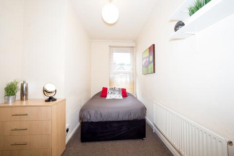 undefined, 183 Cardigan Road, Hyde Park, Leeds, LS6 1QL