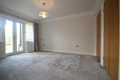 2 bedroom apartment to rent - MICKLETHWAITE STEPS, WETHERBY, LS22 5LD