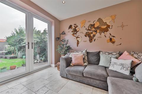 126 Hull Road, Hull, HU5 4AH