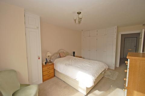 1 bedroom apartment for sale, Maxwell Road, Beaconsfield, Buckinghamshire, HP9