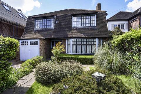 34 Traps Lane, New Malden, KT3 4SA