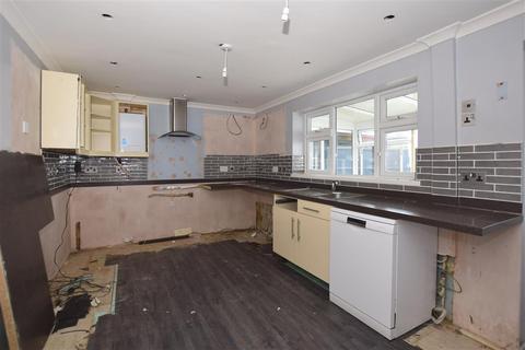 36 All Saints Close, Whitstable, CT5 1SD
