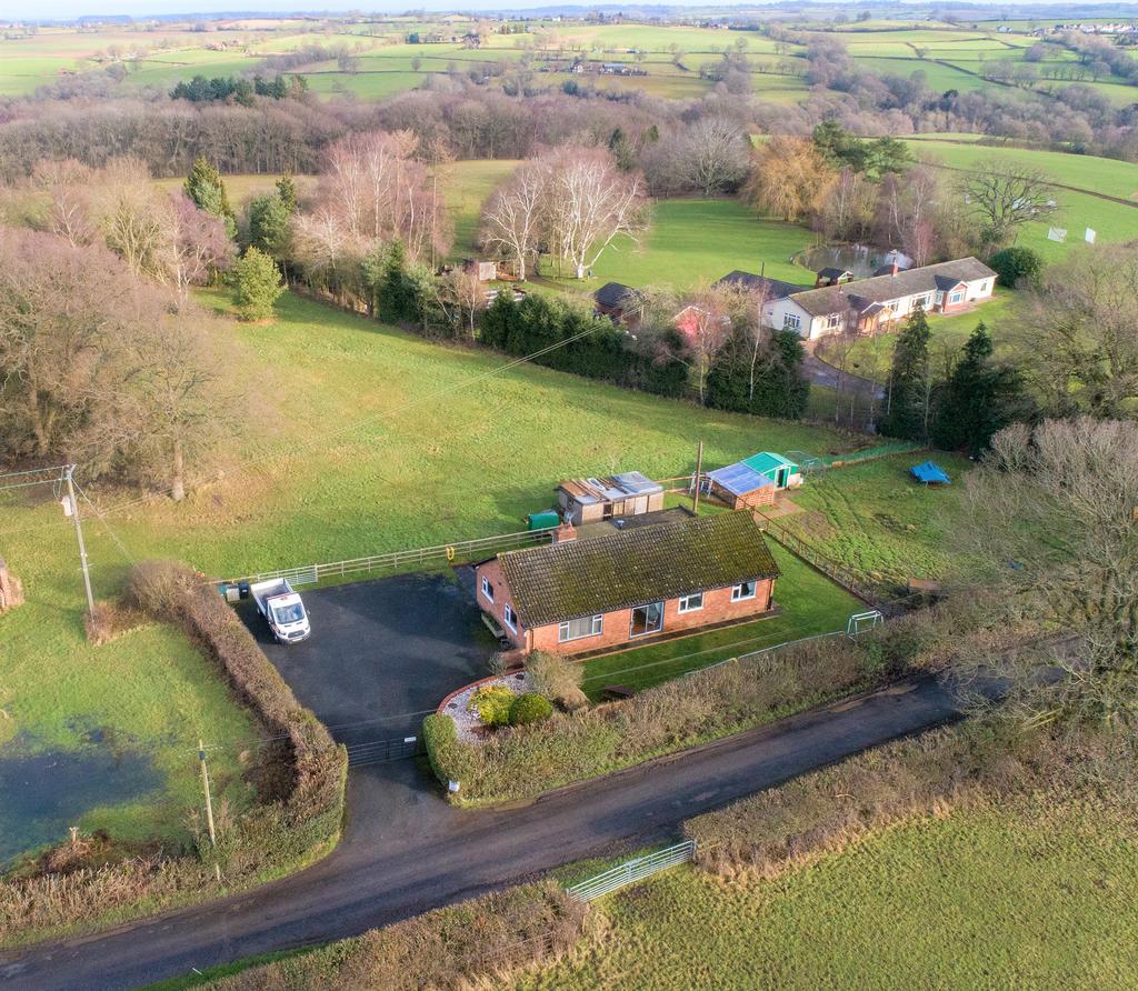 Minehead, Bynd Lane, Billingsley WV16... 3 bed detached bungalow £460,000
