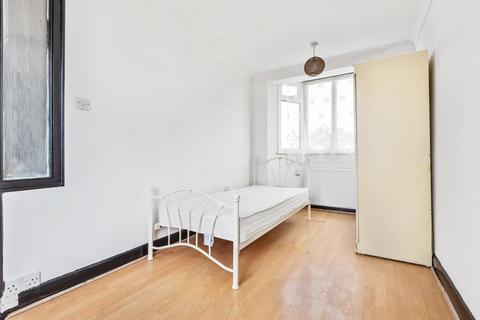 28 Highfield Road, Surbiton, KT5 9LP