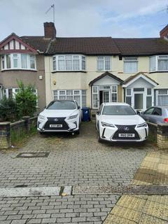 14 Sarsfield Road, Perivale, Greenford, UB6 7AB