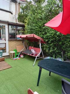 14 Sarsfield Road, Perivale, Greenford, UB6 7AB