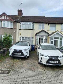 14 Sarsfield Road, Perivale, Greenford, UB6 7AB