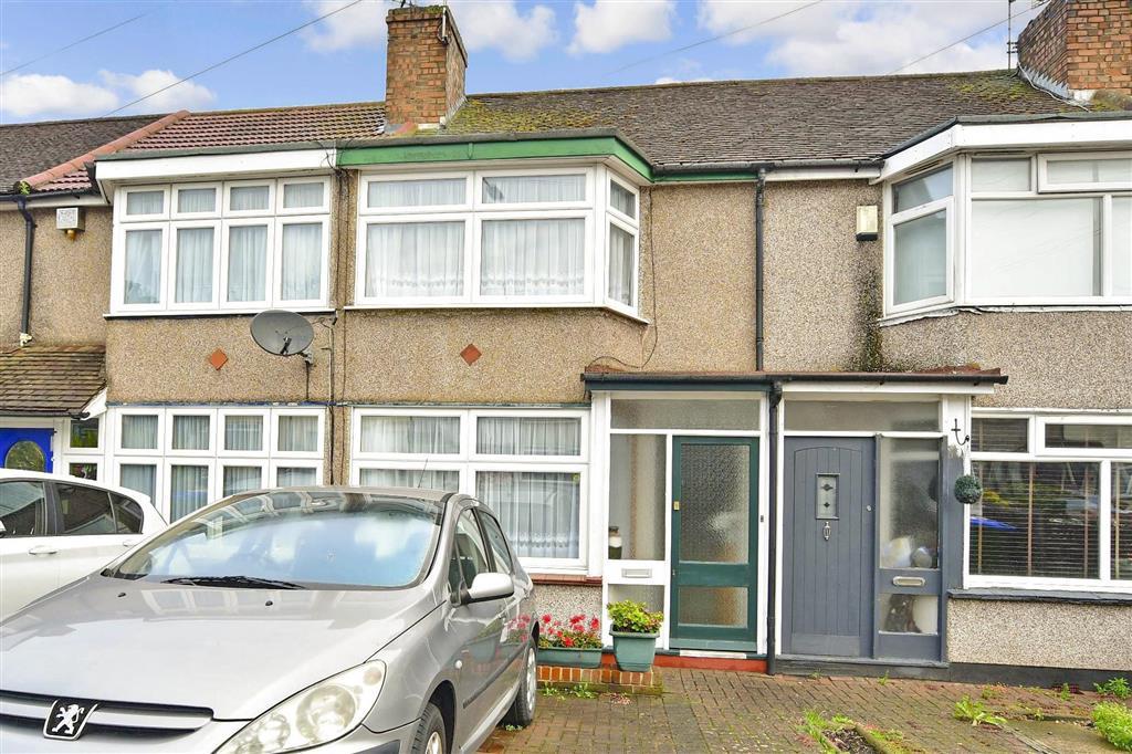 Parkside Avenue, Barnehurst, Kent 3 bed terraced house £325,000