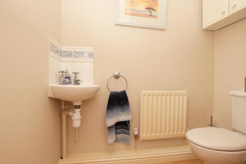 75 Clos Brenin, Brynsadler, Pontyclun, CF72 9GA