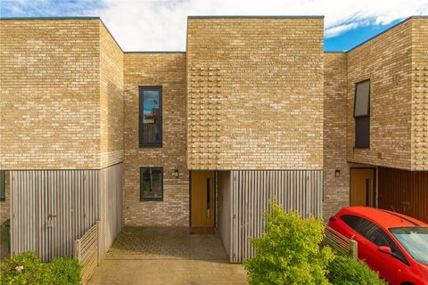 16 Lapwing Avenue, Trumpington, Cambridge, CB2 9AN