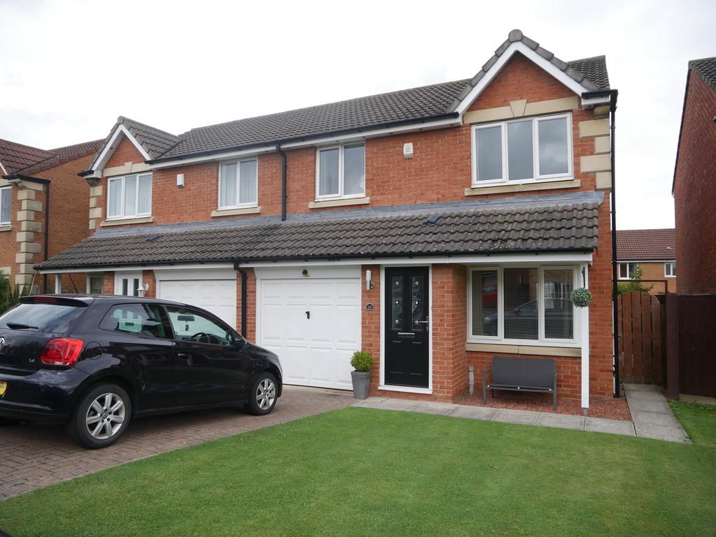 Falmouth Drive Darlington 3 bed semidetached house £193,000