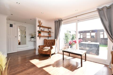 219 Archer Road, Stevenage, SG1 5HE