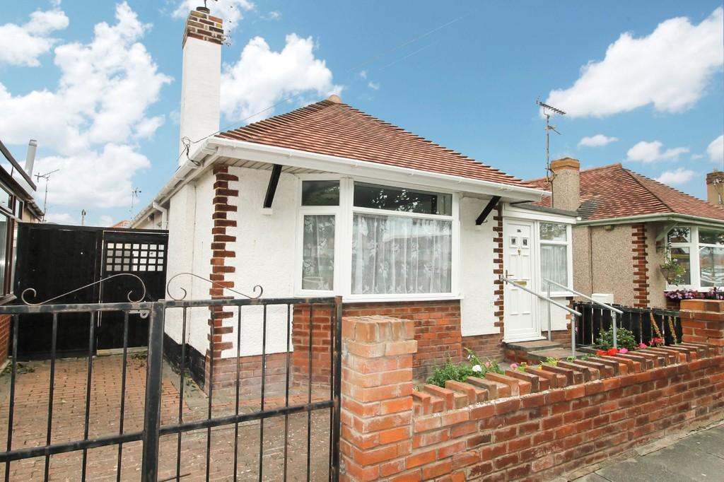 Rhyl Coast Road, Rhyl 2 bed detached bungalow £145,000