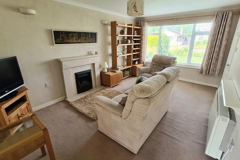 43 Ellesmere Crescent, Brackley, NN13 6BP