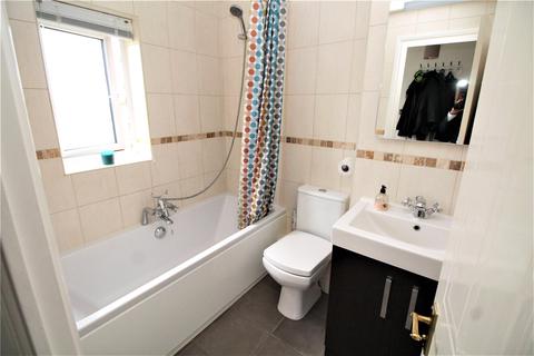 49 Messant Close, Harold Wood, Romford, RM3 0WP